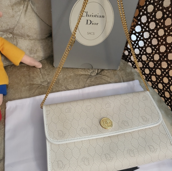 (SOLD)RARE Authentic Vintage Dior chained shoulder bag - Picture 13 of 17